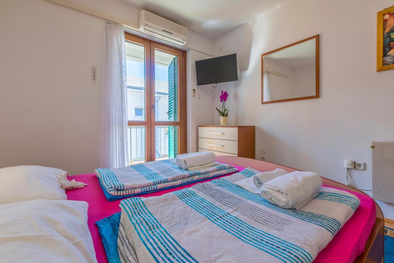 Apartment Katnic 1-2-3 Crikvenica Exterior foto