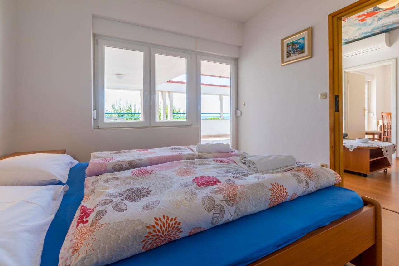 Apartment Katnic 1-2-3 Crikvenica Exterior foto