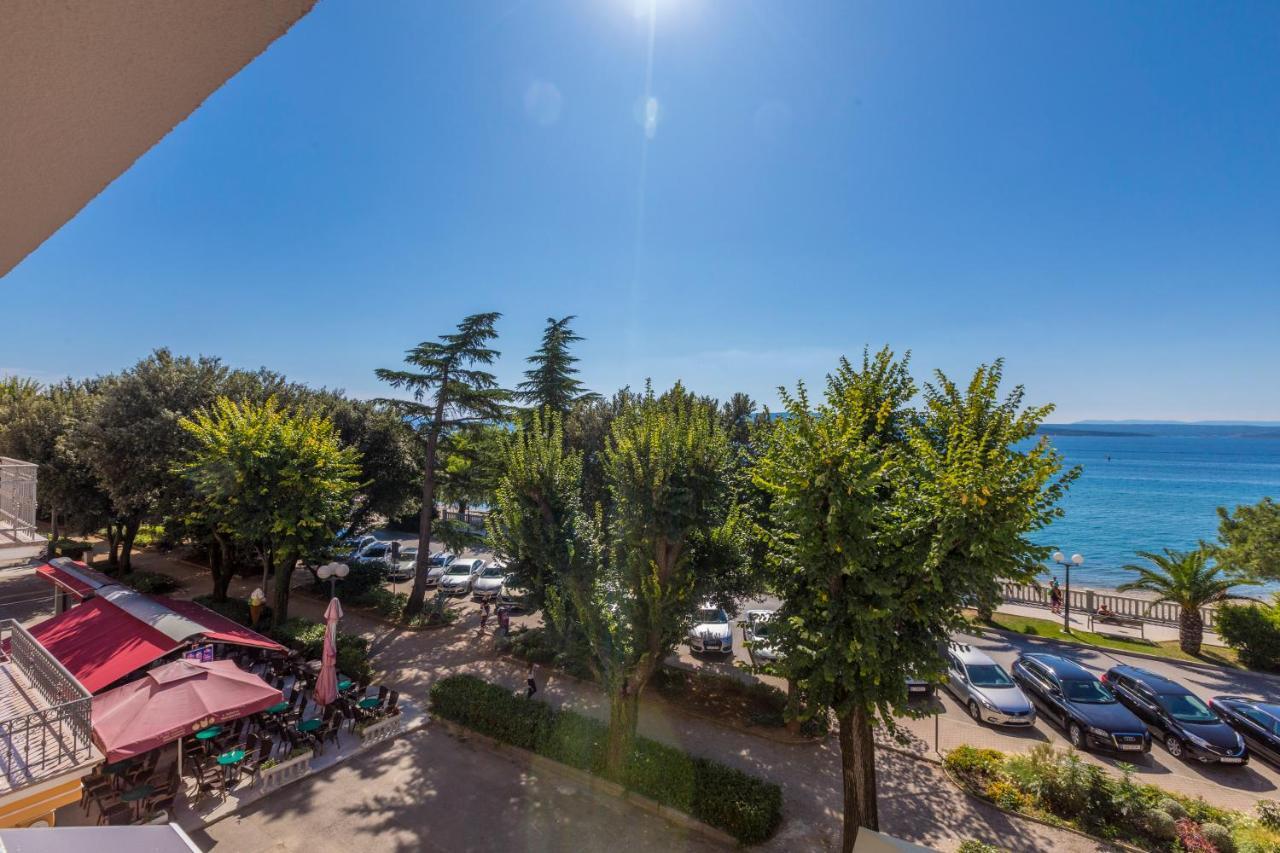 Apartment Katnic 1-2-3 Crikvenica Exterior foto